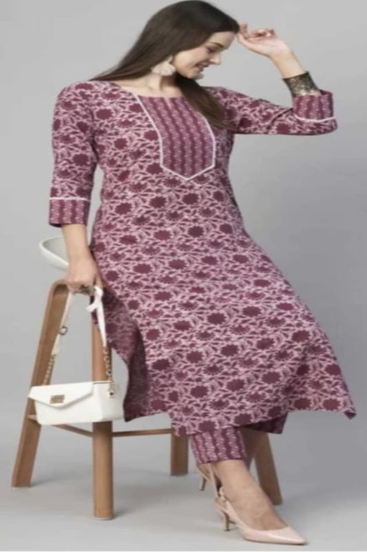 Women Cotton Maroon Floral Printed Kurti Pants Set