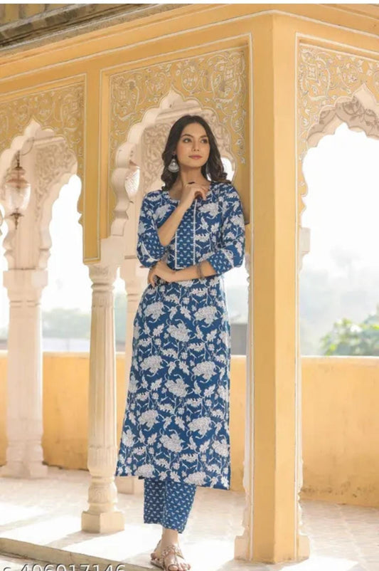 Women Cotton Blue Floral Print Kurti Pants Set