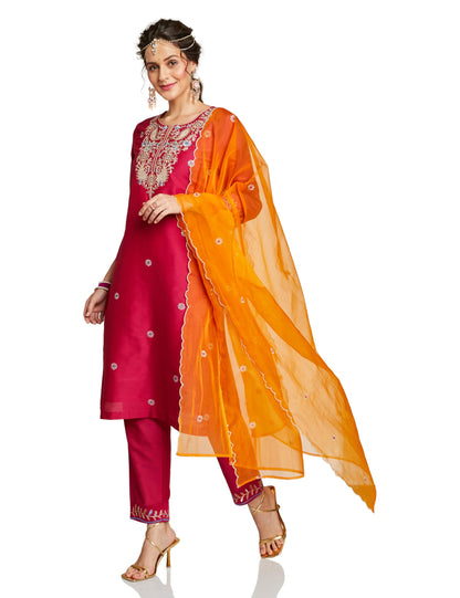 Myx Women's Embroidered Fuschia Kurta Set with Organza Dupatta