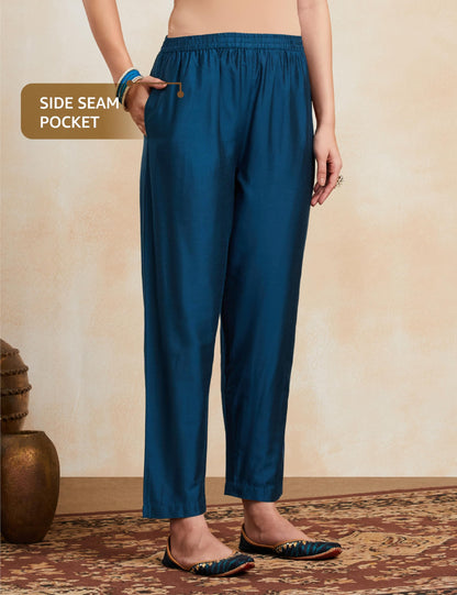 Myx Women's Embroidered Teal Kurta Set with Organza Dupatta