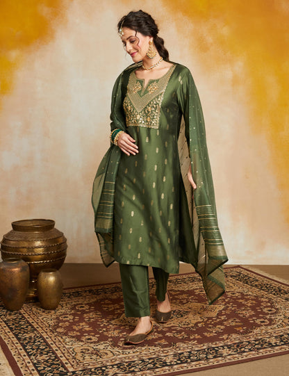 Myx Women's Embroidered Green Kurta Set with Designer Jacquard Dupatta